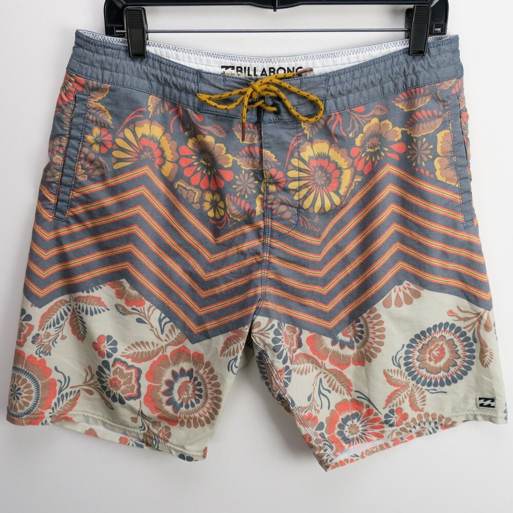 Billabong Tribong Lo Tides Boho Board Shorts Men’s 32 Surf Stretch Swim